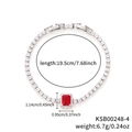 Tennisarmband mit Versilberung, runden Zirkonia und smaragdgeschliffenem rotem Stein - Rot (CF4)