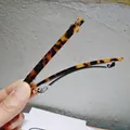 Elegantes pinzas grandes para el pelo con estampado de leopardo y base de metal para mujer - Leopardo Oscuro