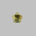 Détail d'une pince à cheveux fleur en résine vert citron translucide sur fond gris - Jaune Transparent