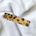 Macro shot of large acetate hair clip with vintage tortoiseshell pattern on white silk fabric - 24# Light Leopard Print
