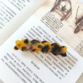 Barrette à cheveux en acétate écaille de tortue avec motif ondulé vintage - Écaille de Tortue Foncée