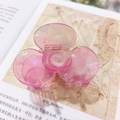 Süße rosa Haarspange aus Acetat in Blumenform mit glänzendem Perlmutt-Finish - Rosa
