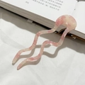 U-vormige haarpeld van acetaat met roze en wit marmerpatroon voor stijlvolle knotjes - Sakura Roze
