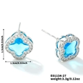 Boucles d'oreilles trèfle en argent avec pierre bleu ciel et halo de zircons - Argent Blanc and Zirconium Bleu Mer