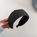 Macro view of thick dark grey wool knit headband texture and clean inner lining - 3# Black Grey