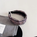 Vista dettagliata della trama del cerchietto in tweed viola con fodera antiscivolo - Viola Verde Bianco Misto (3#)