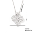 Detalle del collar de trébol con dimensiones de 1,9 cm x 1,9 cm y un peso total de 4,4 g - Estilo De Circonita Blanca (N00422-1)
