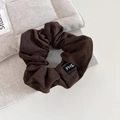 Coletero de tela marrón oscuro minimalista con alta elasticidad y etiqueta tejida - Café Oscuro