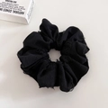 Vintage Haargummi in Schwarz mit ausgefransten Kanten und Retro-Wasteland-Stil Design - Schwarz
