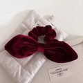 Coletero elegante de terciopelo burdeos con lazo vintage para un peinado sofisticado - Burdeos