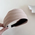 Close-up of thick knitted headband in beige with black anti-slip inner lining - 5# Apricot