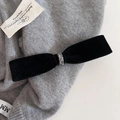 Elegante pinza para el pelo de terciopelo francés con lazo y diamantes de imitación - Clip Lateral con Lazo de Terciopelo Negro / Negro Medianoche