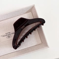 Elegant tortoise shell acetate hair claw clip in dark brown with gold handmade lettering - Large / Brown