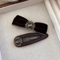 Barrette à cheveux vintage en velours noir avec strass carrés et clip BB en cuir - Marron