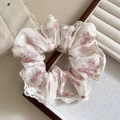 Scrunchie floreale in chiffon con bordo in pizzo su vassoio in legno per capelli donna - Floreale Rosa Fresco (4#)