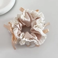 Chouchou élégant en satin style ballet avec bordure en dentelle et nœud pour femmes - Champagne