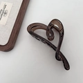 Elegant 13cm amber brown overlapping heart hair claw clip for thick hair styling - Heart Style / Dark Amber Brown