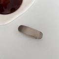 Fermaglio per capelli ovale in metallo argento opaco dallo stile minimalista e moderno - Ovale Corto