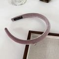 Detail of dusty pink velvet headband with handmade label and silver metal charm - 3# Grey Pink
