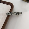 Close-up of acetic acid hair clip with black and white spotted texture and gold logo - 8# Black White Polka Dot