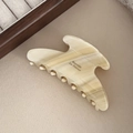 Elegante molletta per capelli in acetato tartarugato con scritte dorate Barrette - Bianco Crema