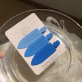 Détail de trois barrettes à cheveux dégradé bleu avec texte Fashion sur carte - Bleu
