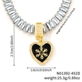 Collier cœur minimaliste avec flocon de neige, émail noir et chaîne cristal bleu - Cœur Noir (N01392-452D)