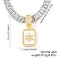Collier en cristal bleu avec pendentif flocon de neige doré orné de strass brillants - Rectangle Blanc (N01392-452I)