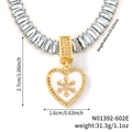 Collier avec pendentif cœur doré, motif flocon de neige et chaîne en zircon bleu - Long Cœur Blanc (N01392-602E)