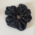 Gestricktes Haargummi in Dunkelgrau mit Blumenmuster und elastischer Textur für Zöpfe - 1# Schwarz Blumenmuster Haargummi