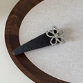 Fermaglio per capelli a fiore con strass lucidi e base in feltro grigio scuro - Grigio Scuro (1# Grigio Scuro Clip Triangolo Fiore Argento)