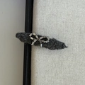 Elegant grey wool hairpin with sparkling rhinestone bow detail for women hair styling - Dark Gray Oval Bow Style