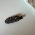 Fermaglio per capelli in lana grigio scuro con orso marrone e mini perle chic - Fermaglio Senza Segno in Peluche Grigio Orso