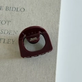 Elegante pinza per capelli in resina bordeaux glitterata con scritta dorata francese - Rosso Vino Traforato Circolare (Scritte Dorate)