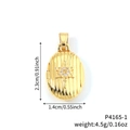 Goldenes ovales Medaillon mit Sternmuster und vertikalen Streifen für Damen - Ovales Medaillon (P4165-1) / Gold
