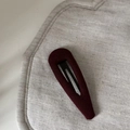 Vintage wine red knitted fabric wrapped BB hair clip for women elegant hair accessory - Hollow Water Drop Hair Clip / Brick Red