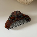 Detail der französischen Haarklammer aus Acetat mit Schildpattmuster und Metallfeder - 3# Schildpatt Blauer Clip mit Wellenkante