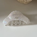 Detailed view of French pearlescent hair claw clip with wavy texture and clear teeth - 1# White Wavy Edge Claw Clip