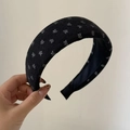 Vintage black knitted floral headband with thick padded design for women's hair styling - Black Wide Border White Flower Headband