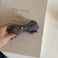 Elegante fermaglio per capelli a fiocco grigio scuro con fibbia in metallo oro - Denim Grigio