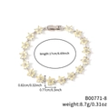 Elegantes Blumenarmband mit gelben Zirkonia-Steinen und sicherem Metallverschluss - Hellgelbe Blume Silberne Basis (B00771-8)