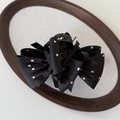 Vintage Haarklammer mit schwarz-weißer Polka-Dot-Schleife und mehrlagigem Banddesign - Schwarze Gepunktete Schleife Haarklammer