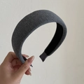 Detail view of dark grey knitted wide headband with thick ribbed fabric and sponge padding - Dark Gray Striped (6045538683324)