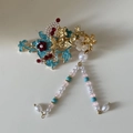 Détail d'une pince à cheveux papillon en émail avec perles et longs glands perlés - 5# Feuille Florale Rouge Double Pendentif Perle Artificielle