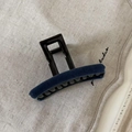 Elegant navy blue velvet hair claw clip with black square hollow design for women - Blue Flocked Bar Clip (4#) / Blue