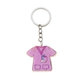 Dettaglio del ciondolo portachiavi a forma di uniforme da infermiera rosa in acrilico - Stile Divisa da Infermiera Rosa (6)