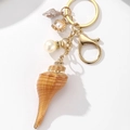 Creative ocean-themed keychain with natural conch shell, starfish, and pearls - Style 6