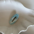 Detail der blau-weißen Marmortextur-Haarklammer aus Acetat mit Barrette la France-Text - Blau Weiß Textur Oval (3#)