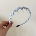 Detail of blue and white striped fabric wavy headband with non-slip inner teeth - Blue and White Gingham Style