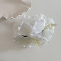 Elegante molletta per capelli a forma di orchidea bianca con petali in tessuto realistici - Molletta per Capelli Fiore Bianco